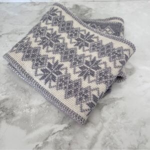 Nordstrikk Norwegian Knitted Scarf